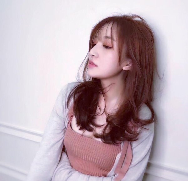 ������ɫ������Ⱦ����ĺ����� Ů��������ֵ��ӵ�е��԰����з�ɫ����������