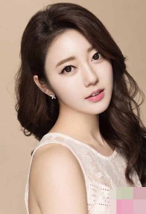 Ů���г���ͷ����ô���������� hold�������͵�Ů����������