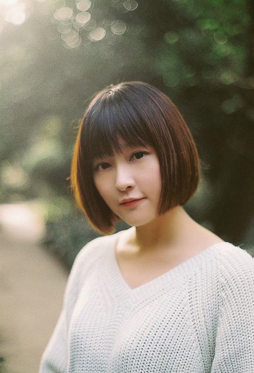 ����Բ��Ů������ͷ��������� �л�����Ƶ���Ķ�ͷ������ϵ