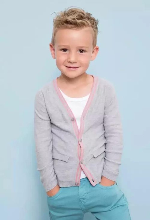 �ж�ͯ�ʺ����˧������ͼƬ ��׺ʱ�пɰ���С���Ӷ�ͷ��