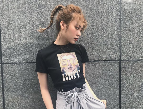 ������棬���Ͳ��Ҳ�����Ů�� �������β������Ư�����������һ��