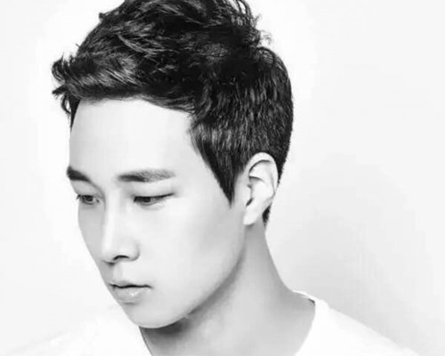 �����ļ����˧�̾�������ͼƬ ¶��ͷˣ���������ͷ������