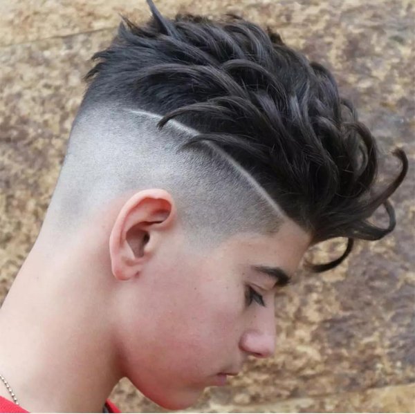 12���к�ѡ�Է������С���� С�к����¶̷�����������˧��