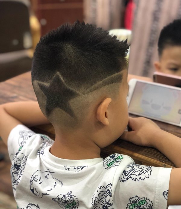 С�к����Ͳ�˧�ɲ��� 2019С�к�����ѡ��������boy