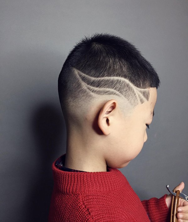 �ֿ����ȵĶ�ͯ�������ܻ�ӭ ����С�к�����˧����������