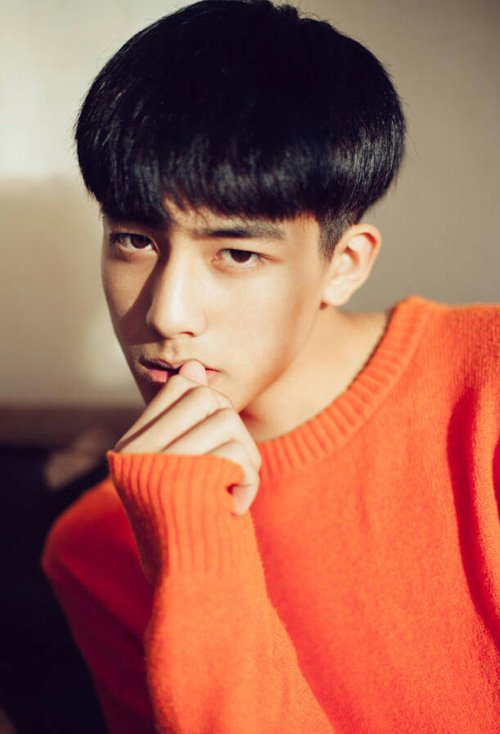 ������˧��̫���۶�ͷ������ͼƬ ��������ϵ�Ķ̷��ų������