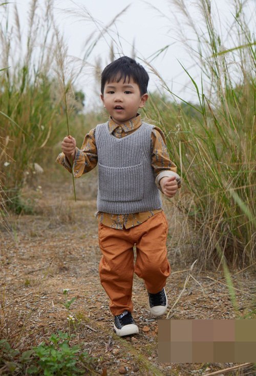 2019���ͯ�ʺ���˧��ķ��� 3��С�к����ɰ����ɶ̷����