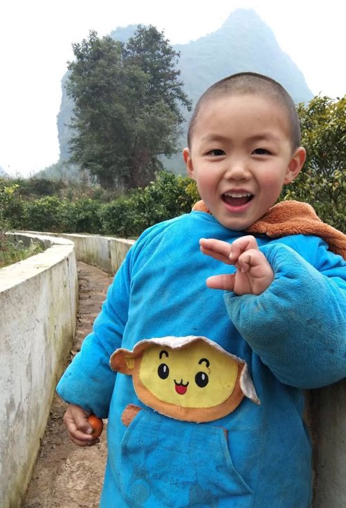 2019���ͯ�ʺ���˧��ķ��� 3��С�к����ɰ����ɶ̷����