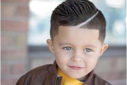 �ж�ͯ����������¶̷����� С�к�����ó���ʮ��ķ���