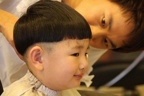 �ж�ͯ����������¶̷����� С�к�����ó���ʮ��ķ���