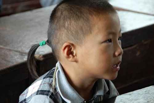 �к����ɰ�˧�����ӷ��ʹ�ȫ �������ں����Ҹ��Ķ̷�����