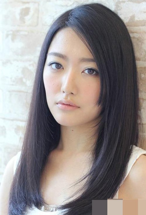 ����Ů���������ֱͷ������ϵ �����Կɰ���Ů����ֱ�����