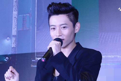 �������߲�ͷ�����������ÿ��� Ӣ���ſ����ɻ�ͷ���ʹ���