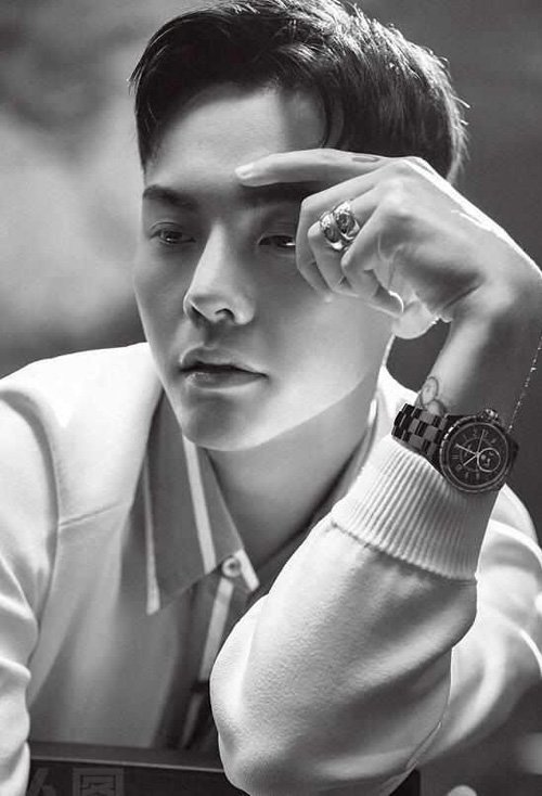 2019����������̷�˧������ ����������ͷ��ֵ����ȥӵ��