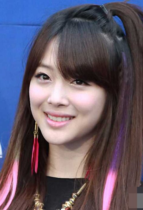 ��ͷ��Ů�������ƻ��ͷ������ ����Ů���ʺ�������С�跢��