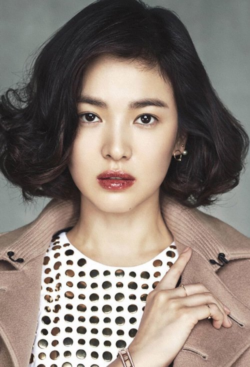 ��ʮ����Ů���ʺϼ����ķ���ͼ Ůʿ��ѿ��ͷ����������ֵ