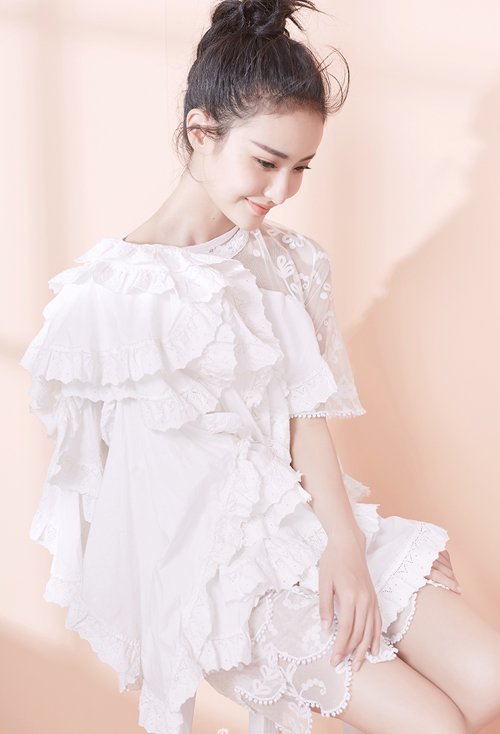 �Ķ����������Ů����ˬ�̷� �ڶ�Ů����ѡ��������ͷ