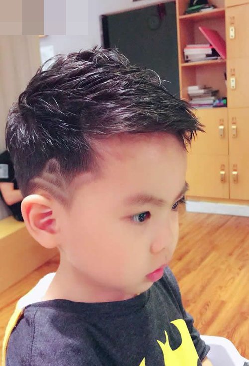 ��ͯ�̷���ô������˧���� ��ͯ�ʺϼ����Ķ̷���ȫ