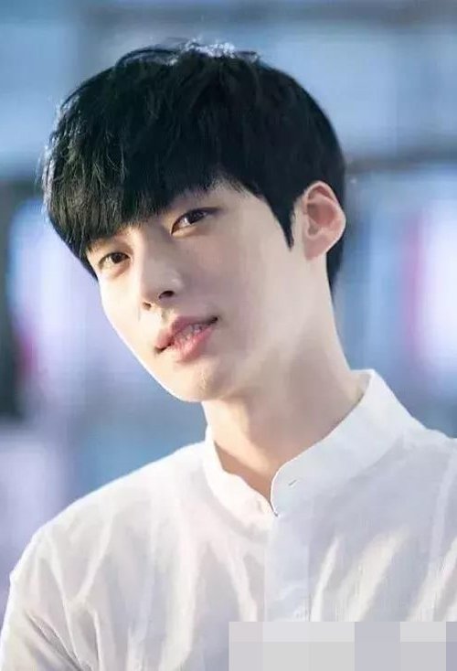 ��С�����ʺ�ʲô����ͼƬ ˧��������ͷ������ϵ��