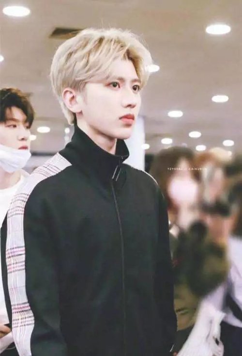 С����з�ͷ��˧���������� �������Կ�ʽ��������ͷ��