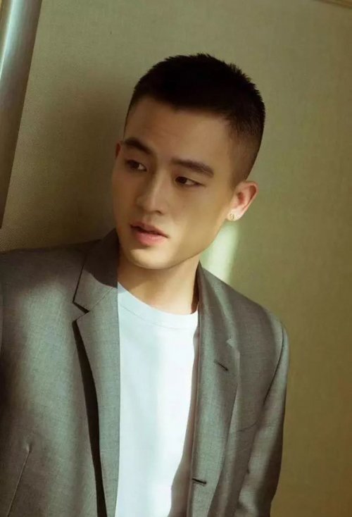 ��Բ�����������ͷ����� ˧���г����������̷�����