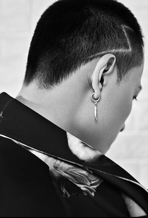 ������ͷ���������ͼ�� ˧������͵������̷���ȫ