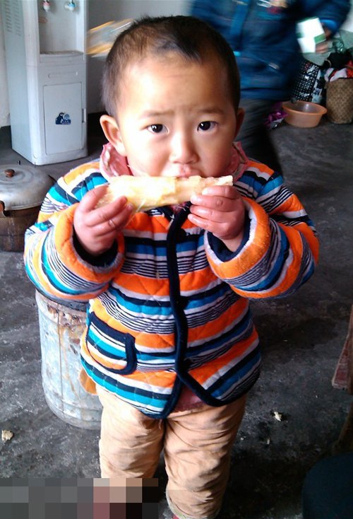 һ���б����ʺϵķ���ͼƬ ���ô��ȵĺ���˧����̷�