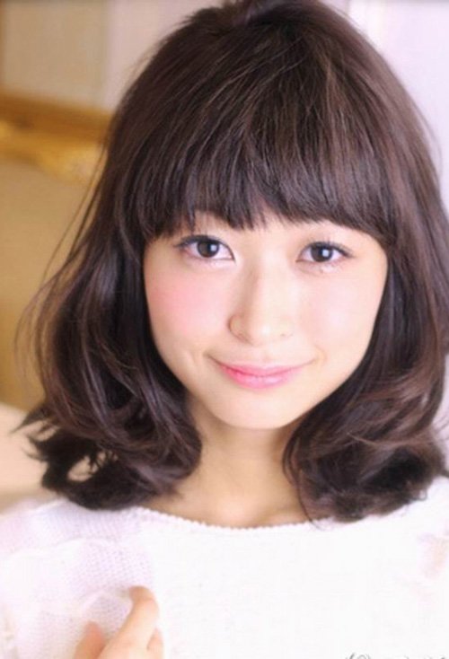 С����Ů������ͷ���ٴ����� ��������Ů���̾����ӷ�ɫ