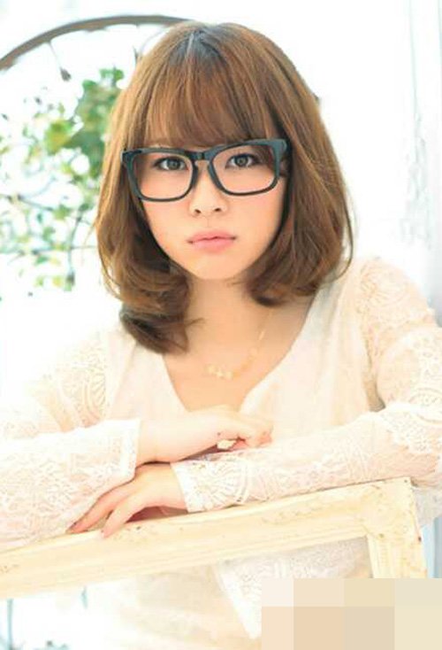 ����Ů���޼���ͷ������������ ���۶̾���ڹ�͸��ַ��