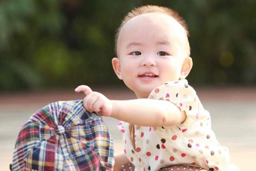 һ���б�������˧����ͼƬ �ɰ����ɵı�����ͷ�����