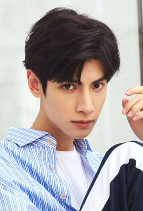 �������߷�б������ս���� ���첻һ��˧����Ķ�ͷ��