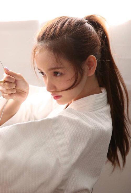 ����Ů����ô��ͷ���ÿ� ʱ�г�������Ե���������