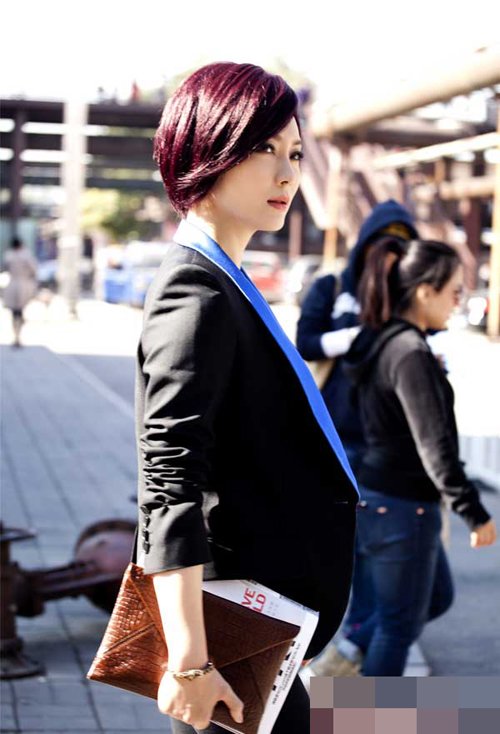 ְ��Ů����μ��̷��������� ��ʿŮ�޼��Ķ�ͷ������