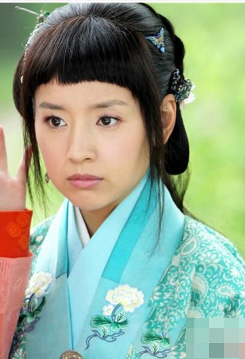 ��װŮ���ͼ�����ͼ�� Ů�����̹ŵ�Ư�����ͷ�ʽ