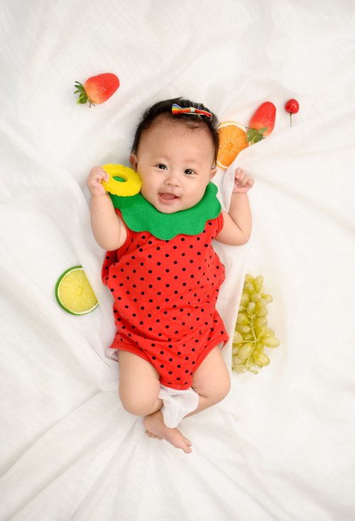 Ů������ô����ͷ���ÿ� ���ô��ȵĺ��Ӷ̷�ͼƬ