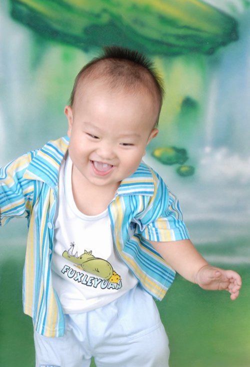 �б����ʺϼ��̷�����ͼƬ ����˧����С�к���ͷ��