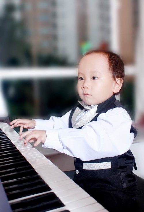 �����б�����ɰ��̷����� �к��ʺ������ķ���ͼƬ