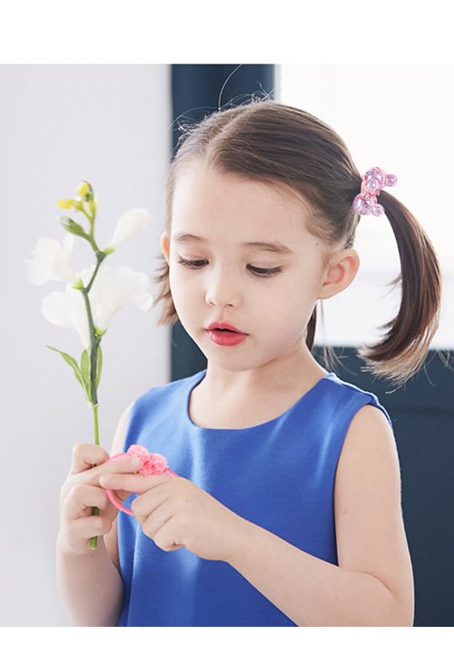 3һ8��СŮ����ͷ����Ƶ �������¿�������������