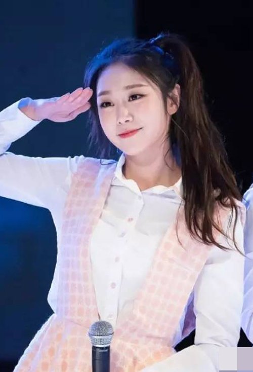 ר����������������β���� ��ʽ�߱��ų�Ů���������