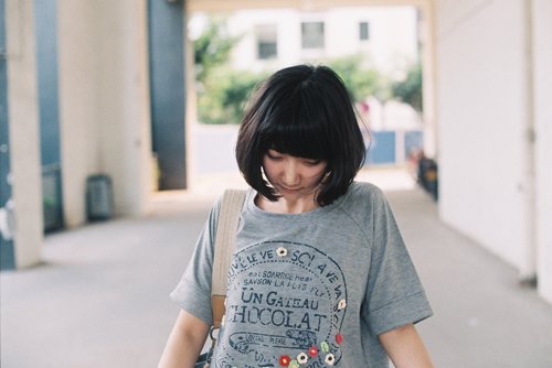 Ů�������¶̷����������� �ഺʱ�����˿��ͷ�����