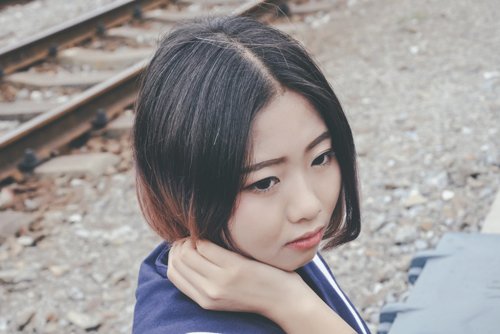 Ů�������¶̷����������� �ഺʱ�����˿��ͷ�����