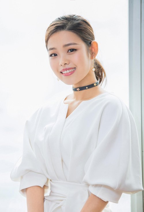 �ķ���Ů����ô��ͷ���ÿ� ��У԰��ɵ��崿����ͼ