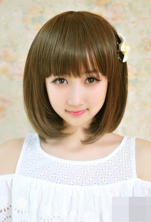 �ϰ���Ů�Լ����ֱ������ �����Ͼ��ٴ��ж̷�ʾ��