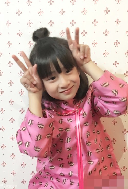 СŮ��������ͷ�ķ���ͼ��  Ůͯʱ��Ȧ���������ϵ