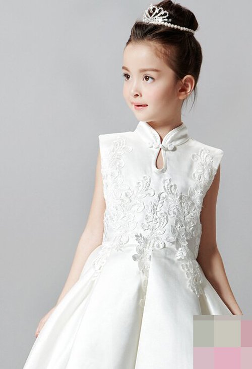 ��ѡ�ʺ�12��Ů���ķ��� ���걬���Ů���������ͳ���