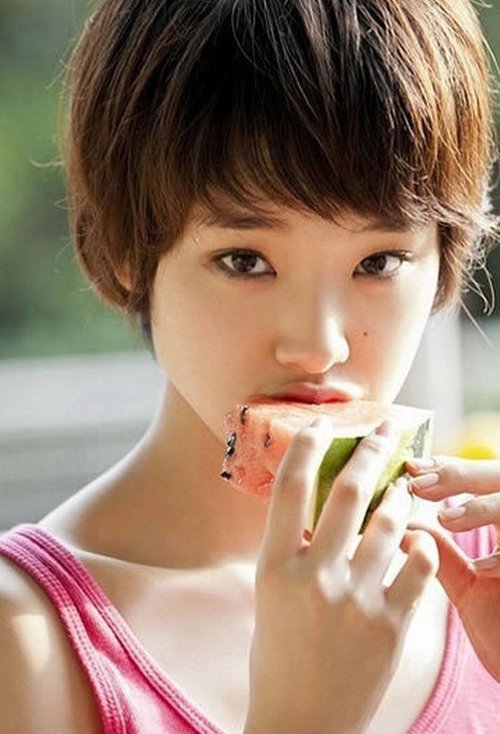 ����������������׼������ ��������Ů���޼�����ͷ��