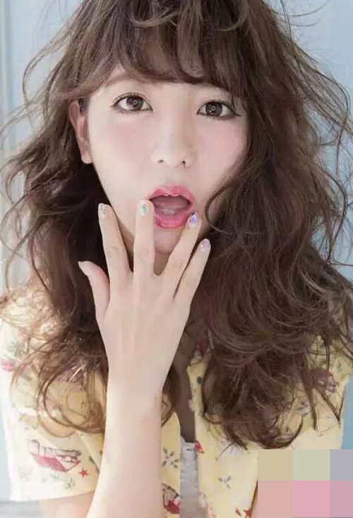 ������Ů������ͷ�����ȿ� �����ݸı����͵ľ���ͷ��