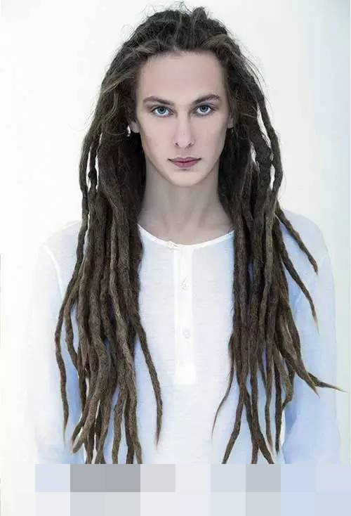 Ů����ͷ�������ˣ���泱�� ������������ͷ������