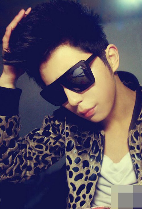 ����Ů���˧����̷�ͼƬ ��һ�޶�����̷�����ʾ��