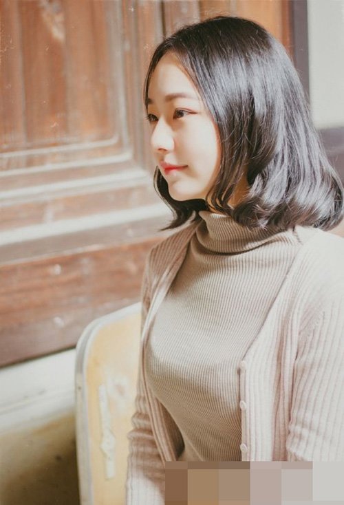 ����ѧ�����еķ�������Щ У԰Ůѧ�����崿�̷�ͼ��